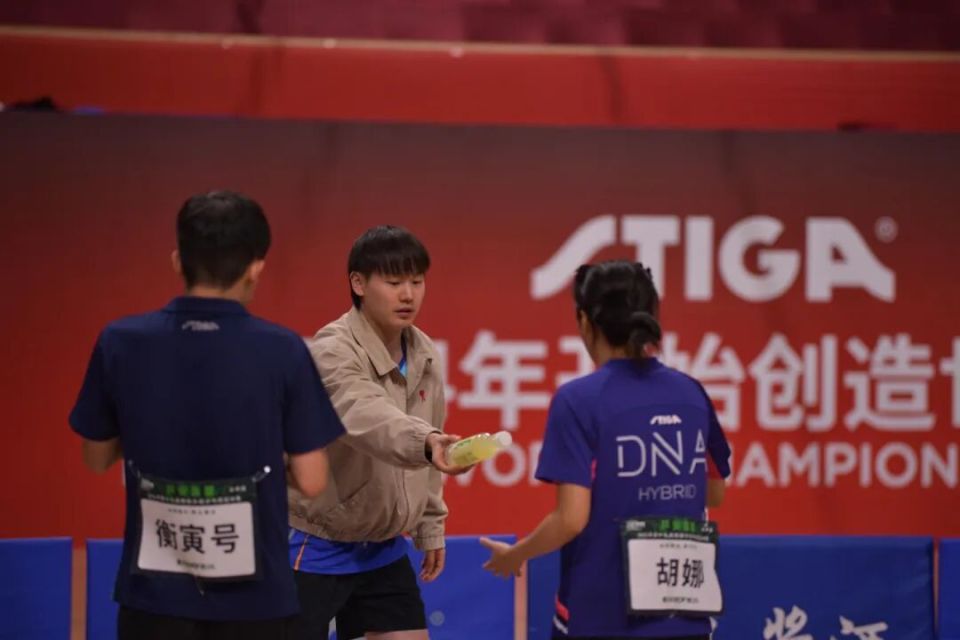 的重心转换, 了一场史诗