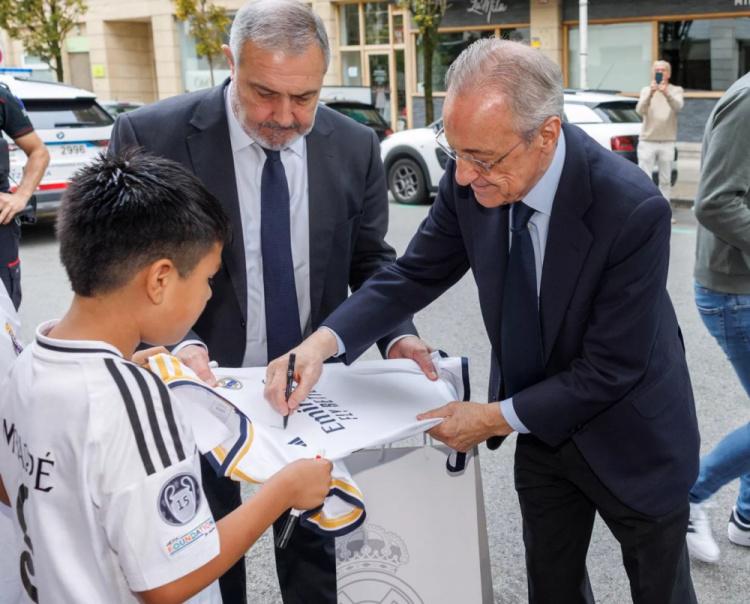 ue, ue, 弗洛伦蒂诺