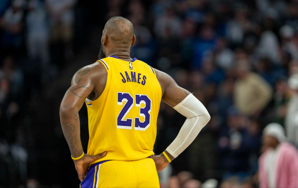 情况, 性损伤, 因是右侧臀